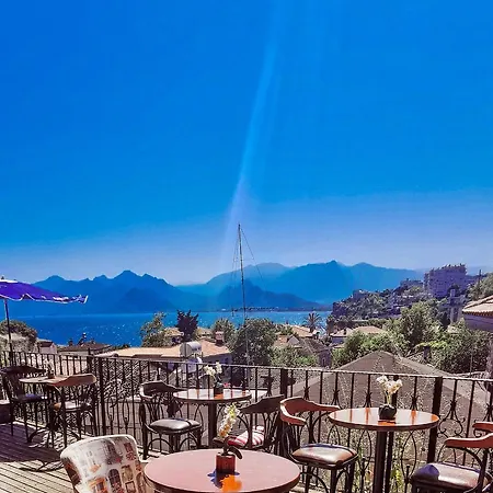Goodman & Bistro Hotell Antalya