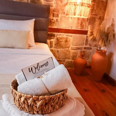 Goodman & Bistro Hotel