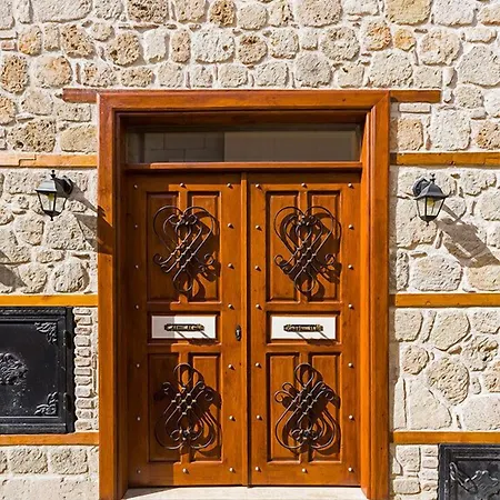 Goodman & Bistro Otel 3*