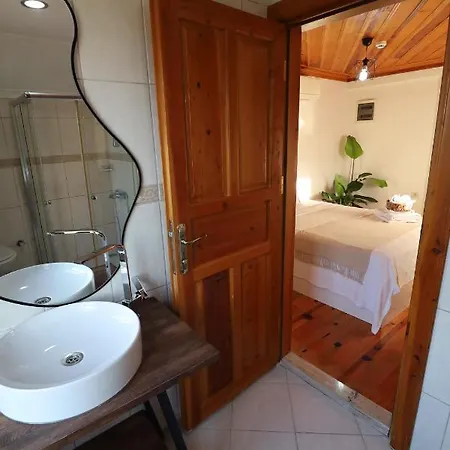 Goodman & Bistro Hotel