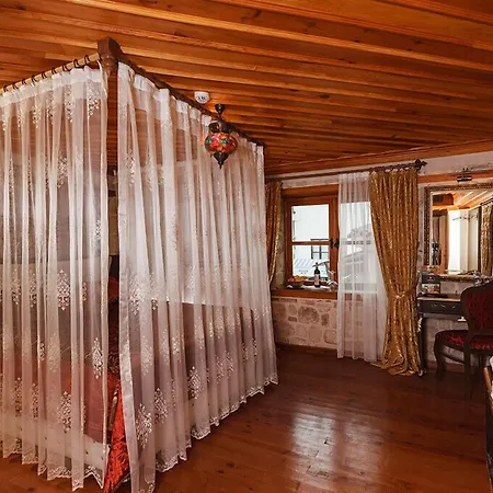 Goodman & Bistro Hotel 3*